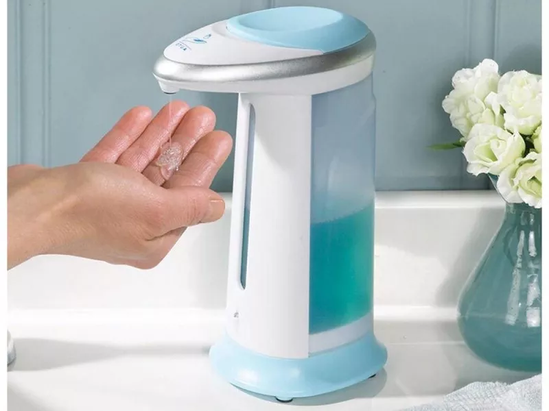 Снимка на Автоматичен дозатор за течен сапун със сензор