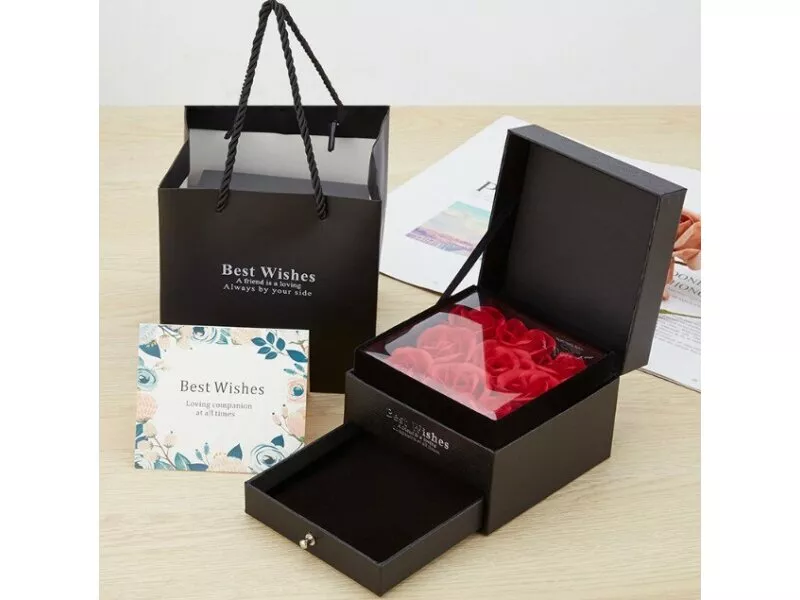 Снимка на Кутия за бижута Вечни Рози