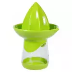 Снимка на Пластмасова ръчна цитрус преса - 13 см с цвят Зелен