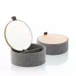 Снимка 2 на Бамбукова кутия за бижута с огледало