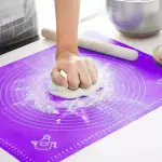 Снимка на Подложка за месене на тесто от силикон - 50x40 см с цвят Лилав